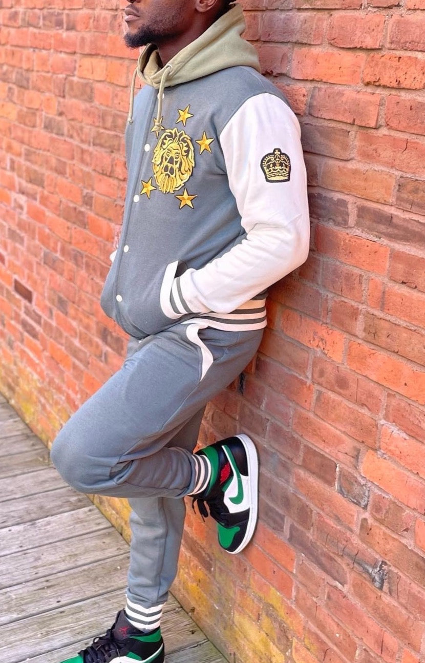 Sage lion Sweatsuit